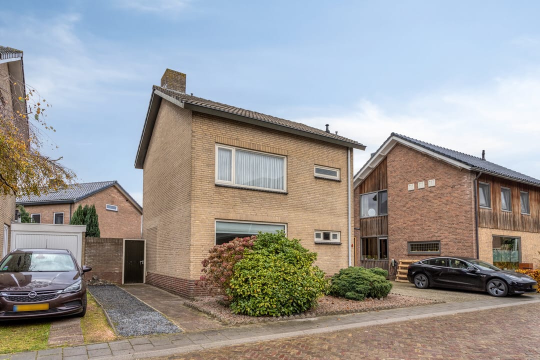 Foto 2 van Veldweg 4