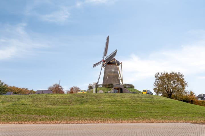 Photo 32 of Veldweg 4