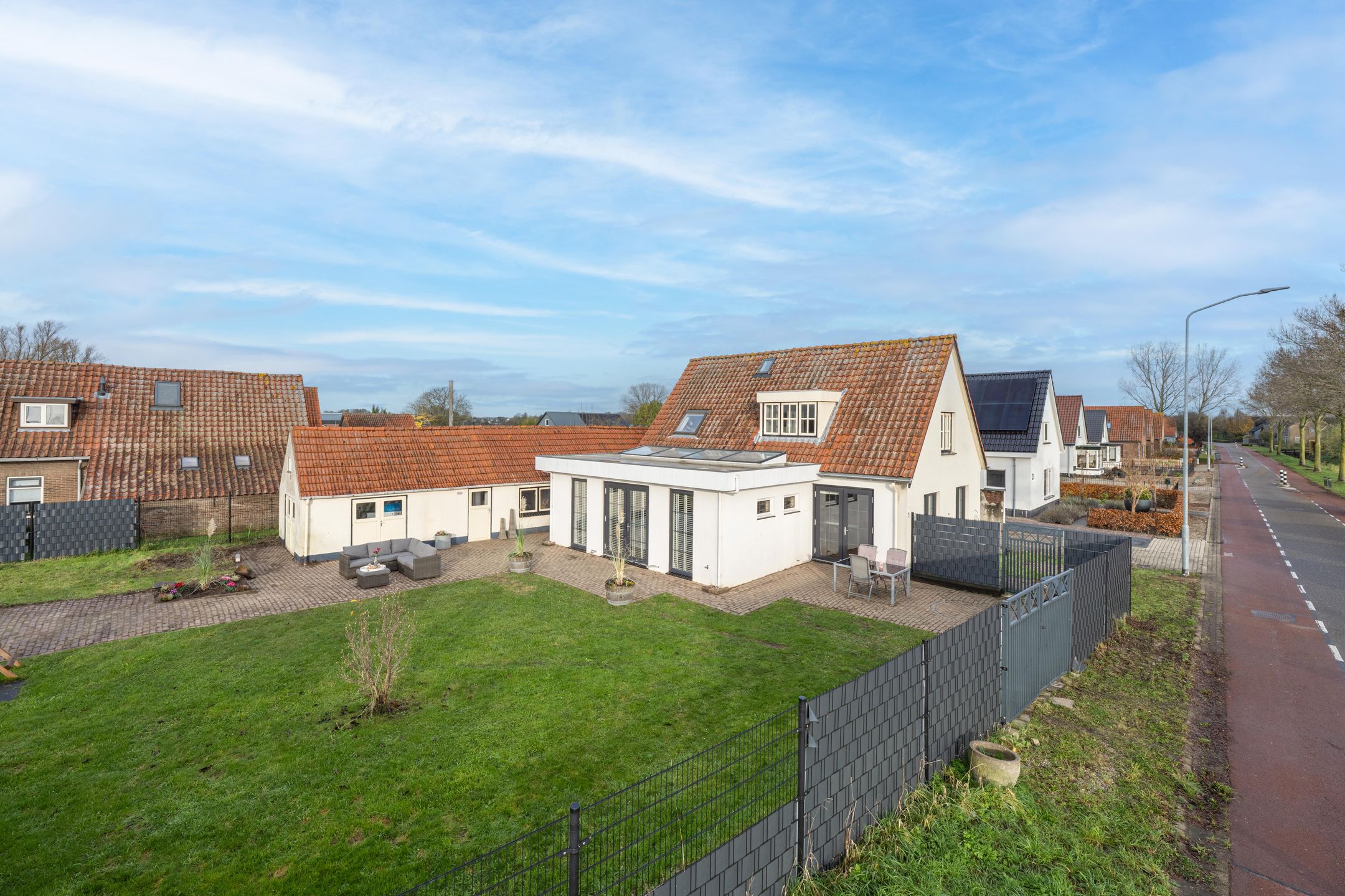 Foto 3 van Florastraat 1