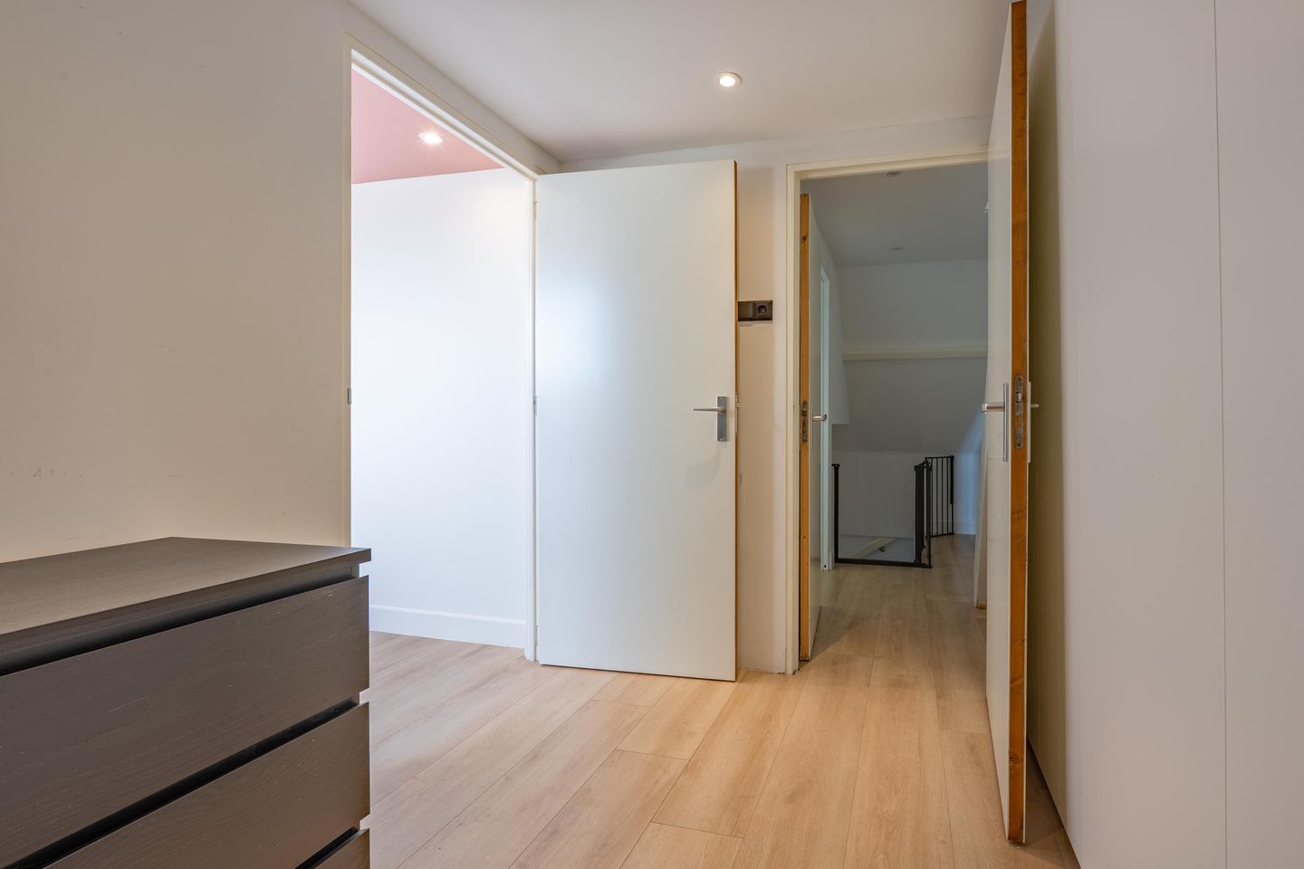 Foto 44 van Florastraat 1