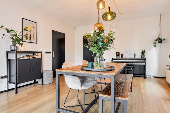 Photo 5 of Donkbeemd 41