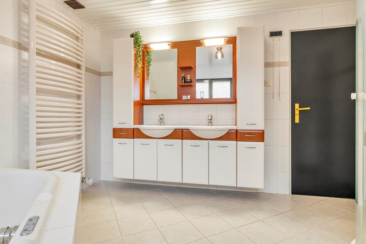 Photo 23 of Donkbeemd 41