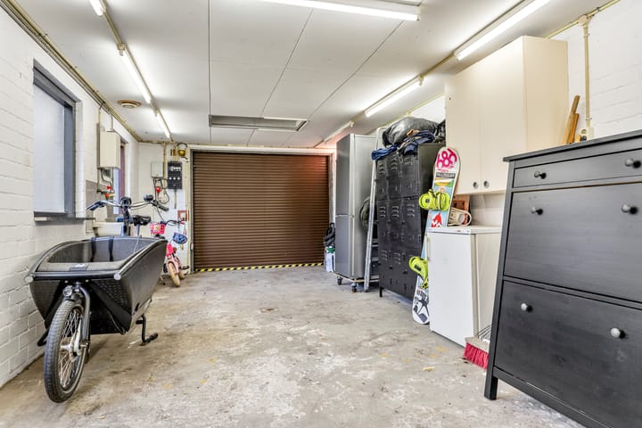 Photo 39 of Donkbeemd 41