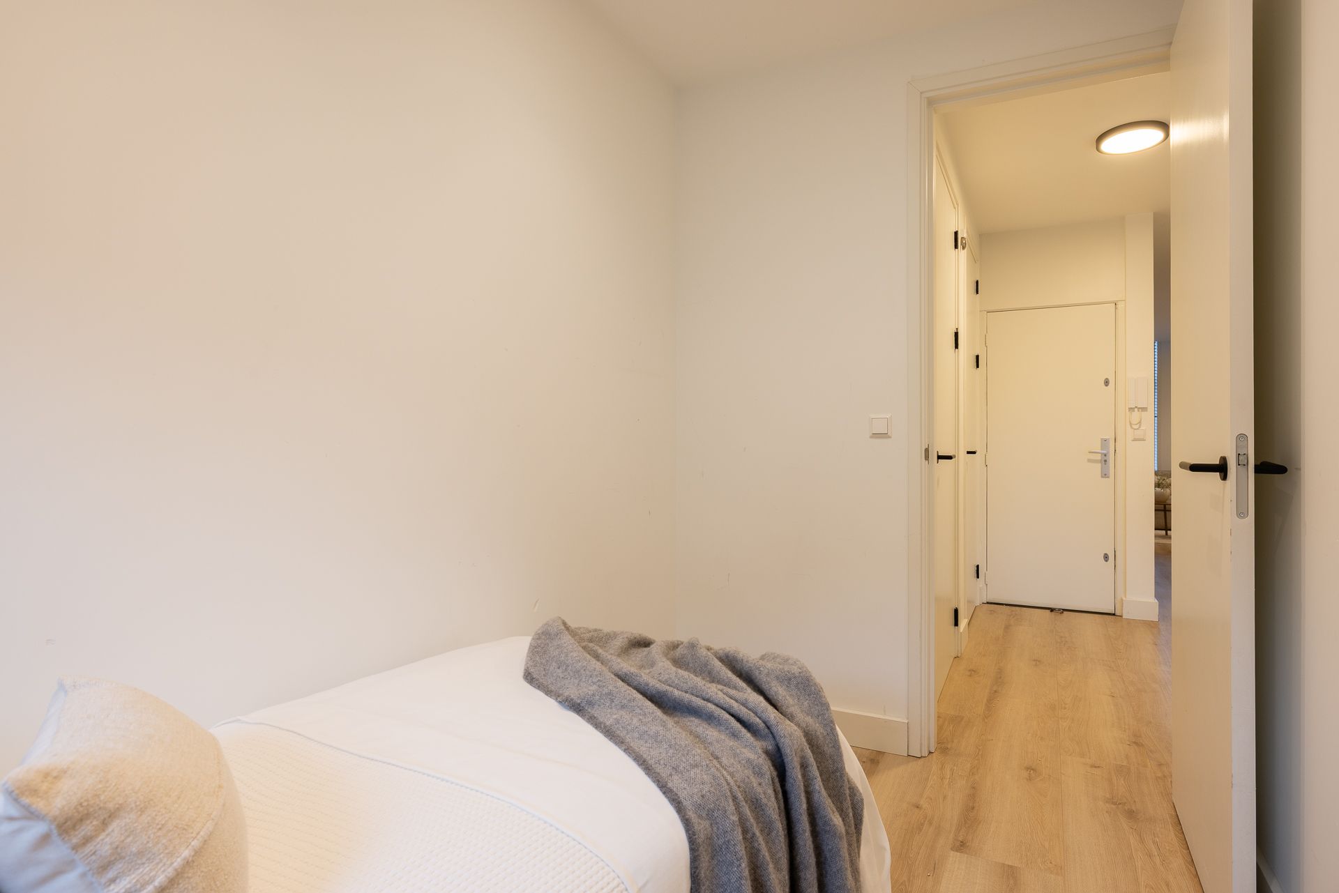 Foto 12 van Tamboerstraat 13-A01