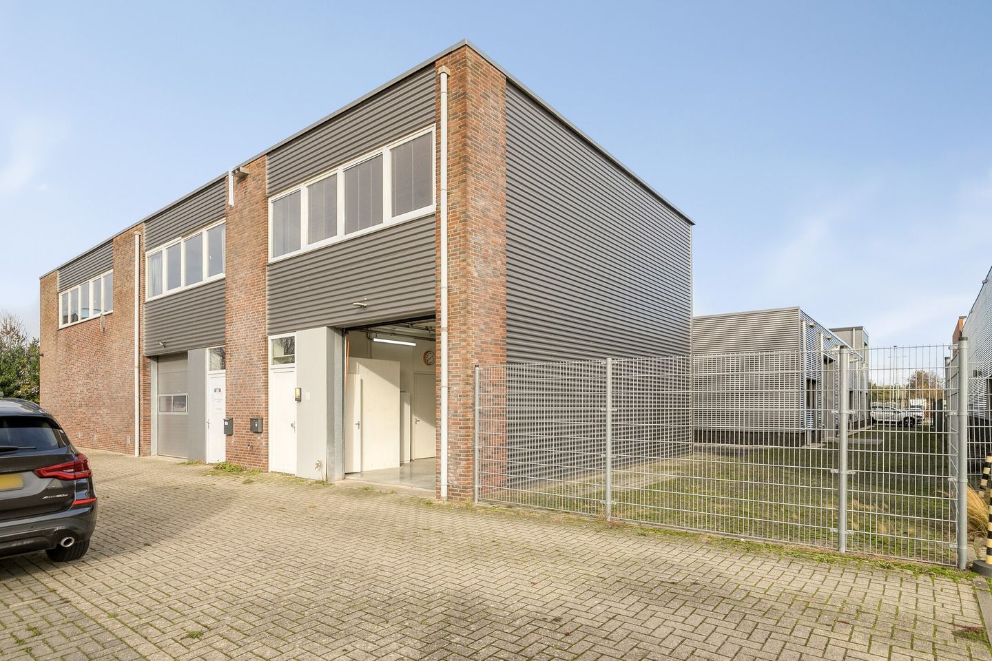 View photo 3 of Smidskade 10