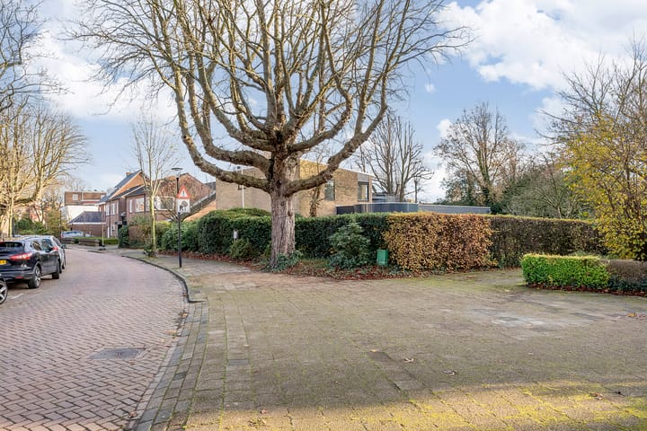 Foto 72 van Prins Bernhardlaan 8-A