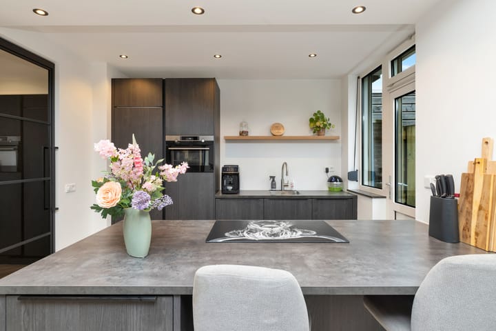 Photo 18 of Pastoor van Hapertstraat 8