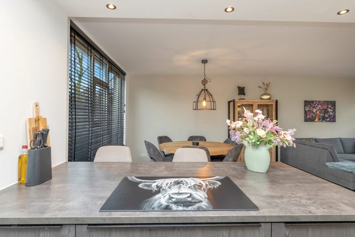 Photo 21 of Pastoor van Hapertstraat 8