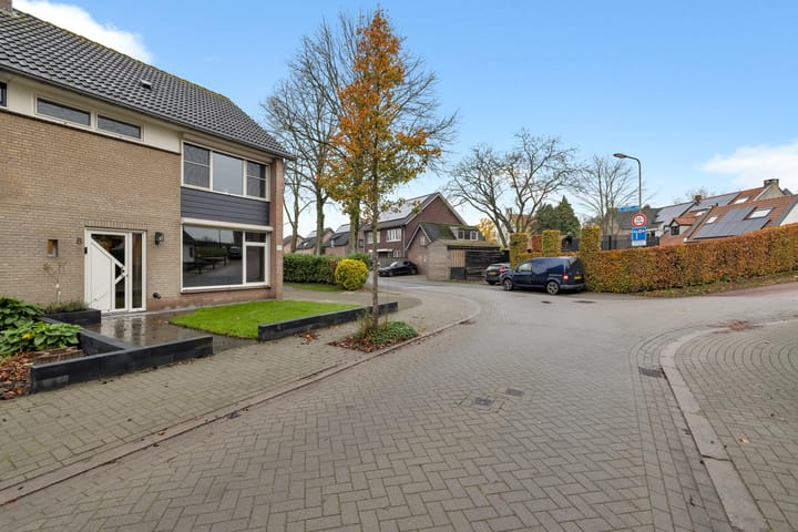 Photo 56 of Pastoor van Hapertstraat 8