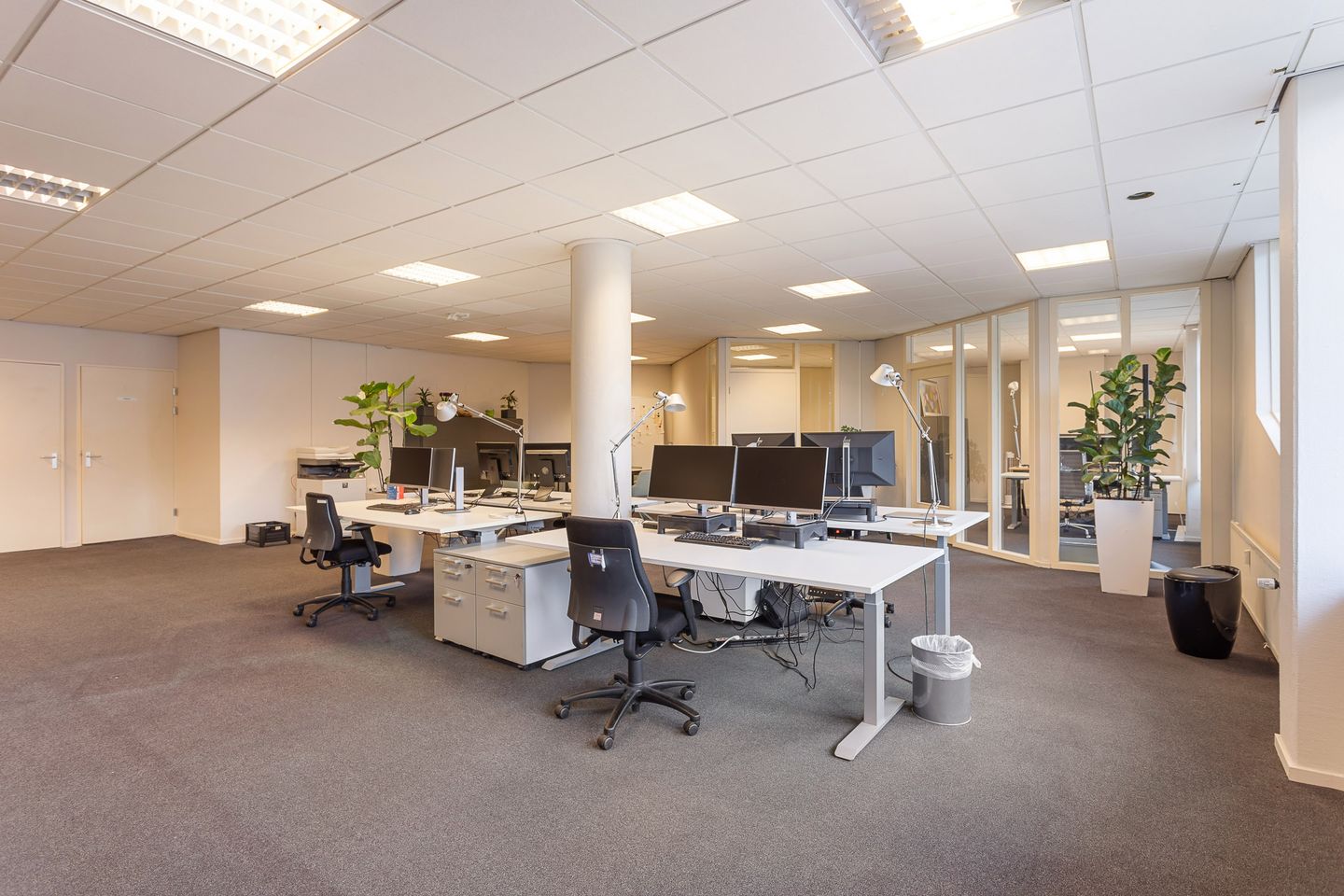 Bekijk foto 4 van Prins Hendrikstraat 2