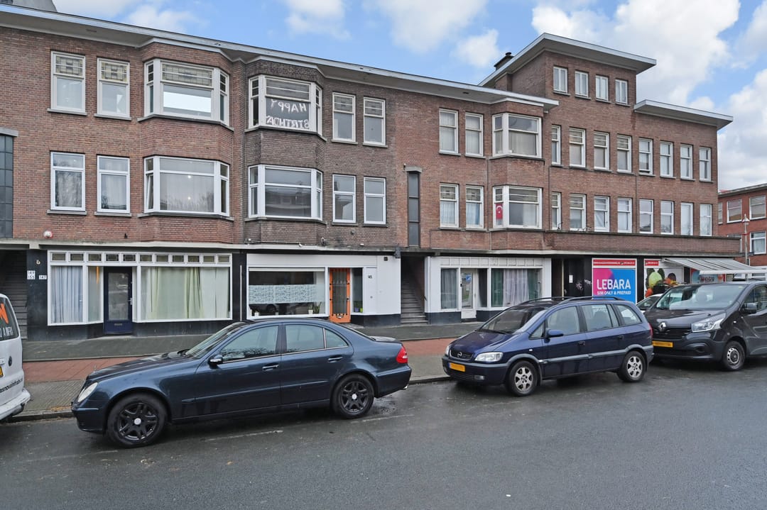Photo 2 of Van Musschenbroekstraat 143