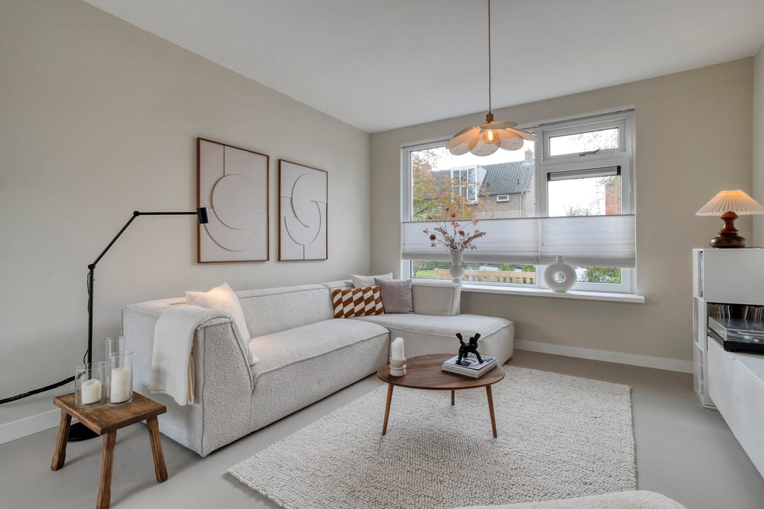 Photo 7 of H Roland Holststraat 9