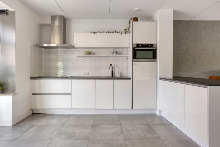 Photo 10 of Otto Sternstraat 9