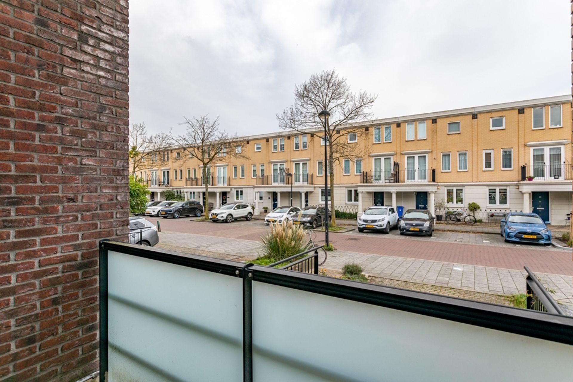 Foto 15 van Lange Dreef 104