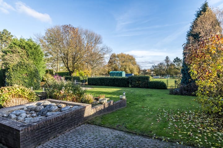 Photo 8 of Panoramaweg 17