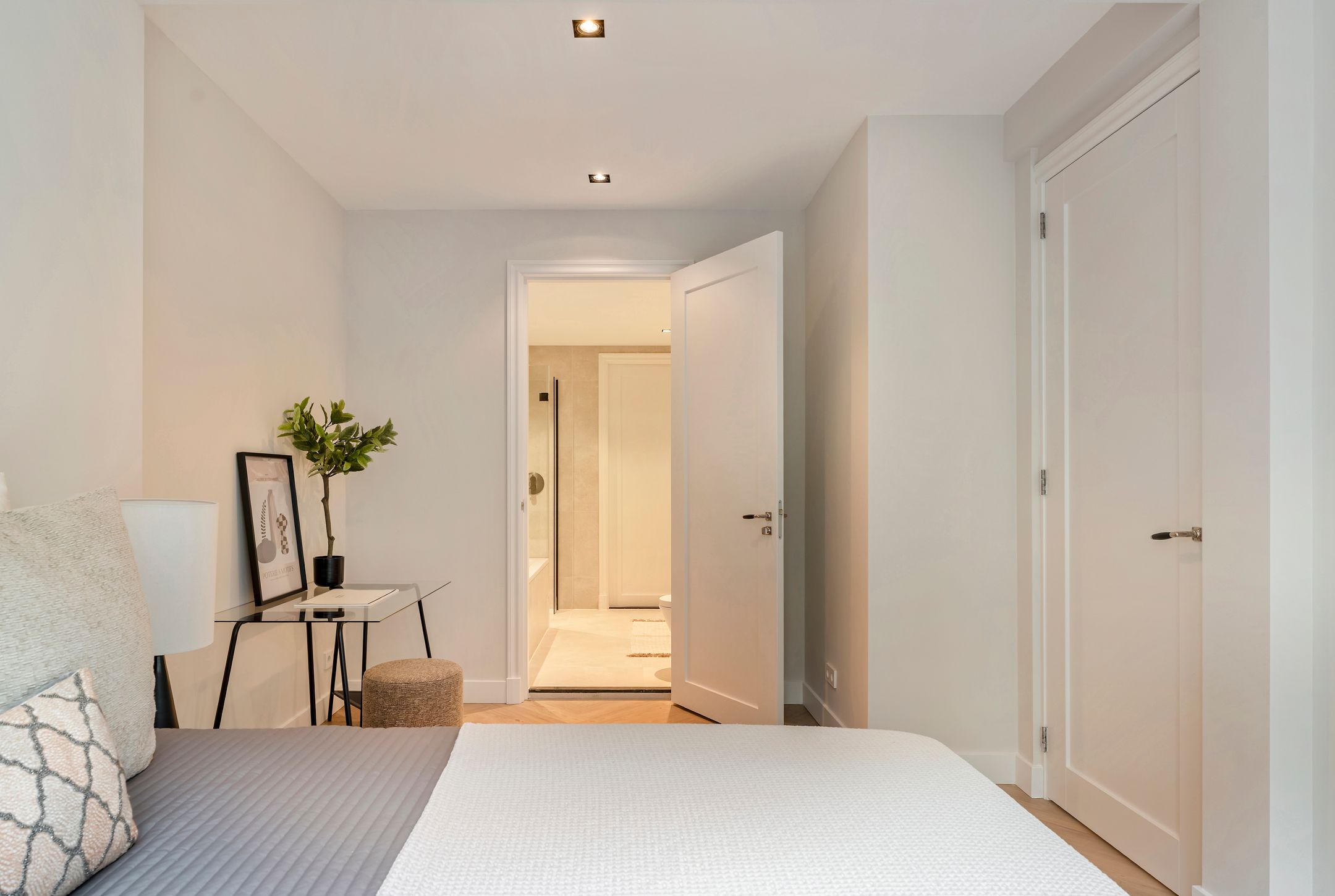 Photo 21 of Amstelkade 17-H