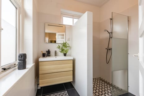 Helper Brink 34-b tertiary image