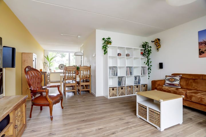 Photo 6 of Anjerstraat 1