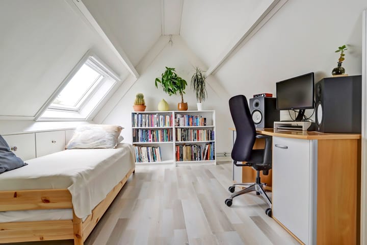 Photo 26 of Anjerstraat 1