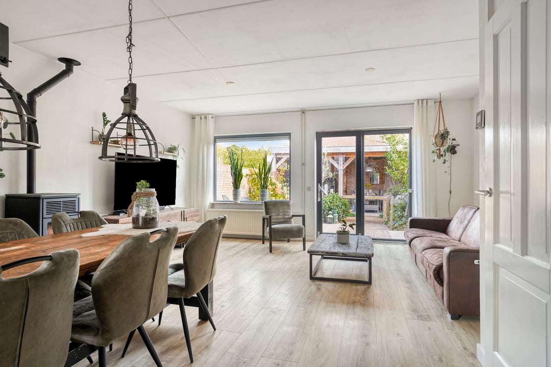 Photo 7 of Punter 49 16