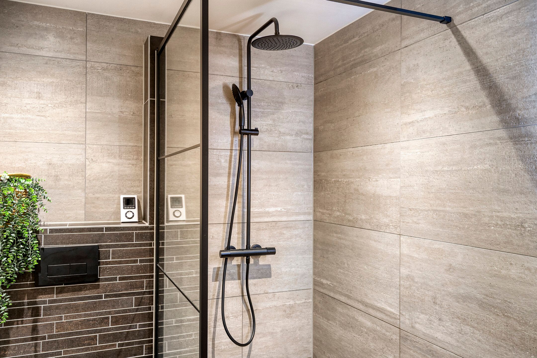 Photo 18 of Punter 49 16