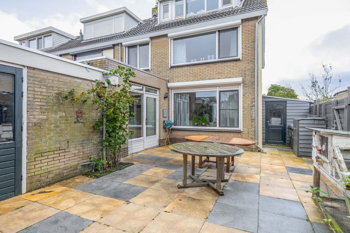 Foto 26 van De Schering 10