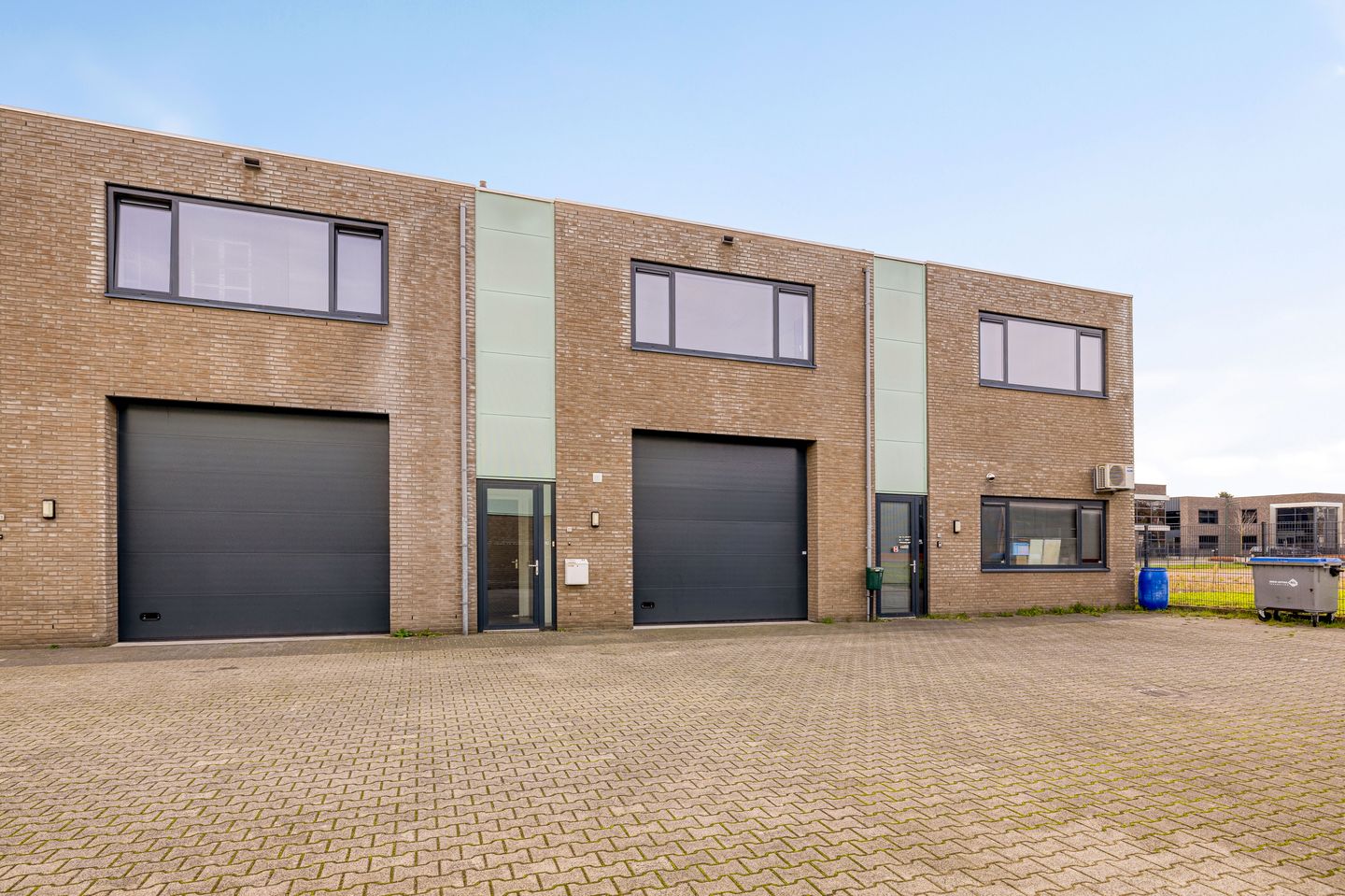 Bekijk foto 1 van Houtzagerijstraat 37