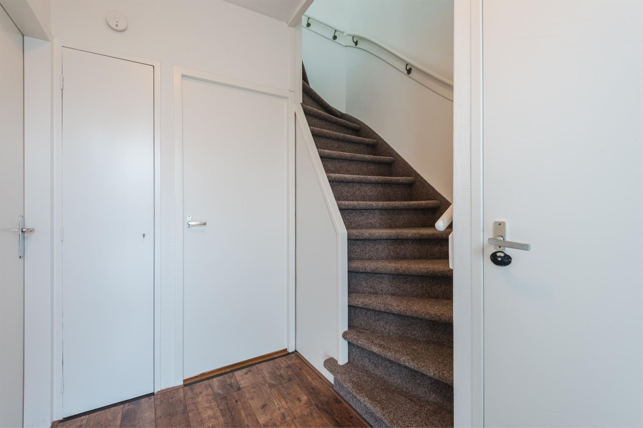 Photo 18 of Van Goghstraat 1