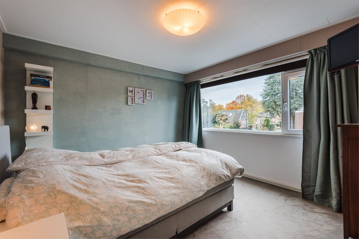 Photo 19 of Van Goghstraat 1