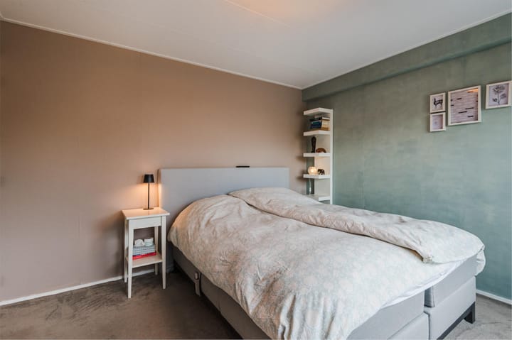 Photo 20 of Van Goghstraat 1