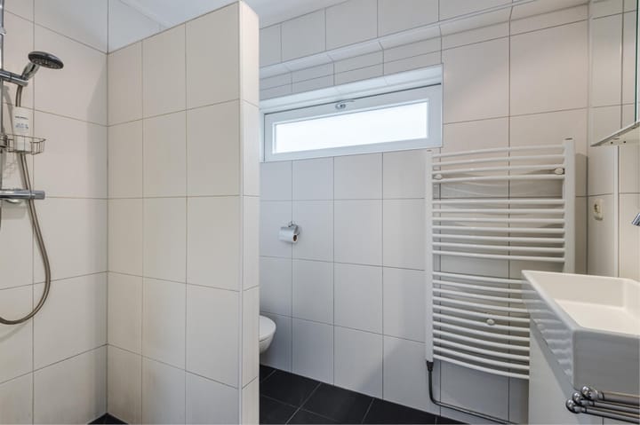 Photo 24 of Van Goghstraat 1