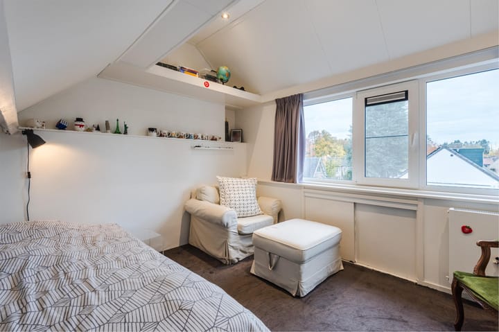 Photo 30 of Van Goghstraat 1