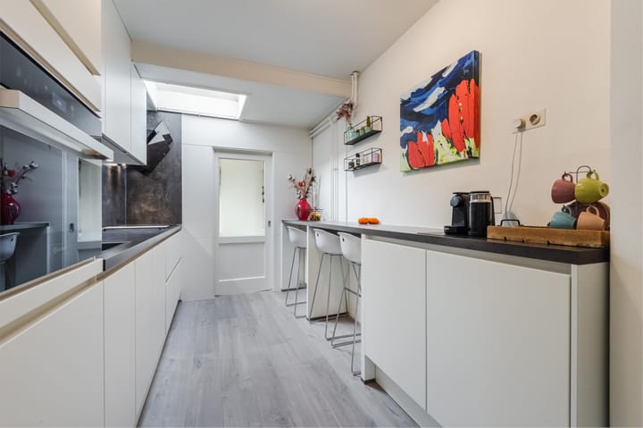 Photo 12 of Van Goghstraat 1