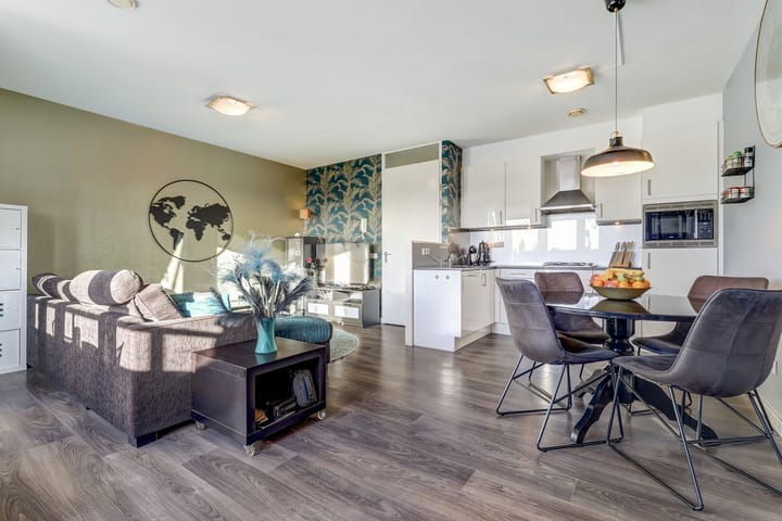 Photo 12 of Burgemeester Magneestraat 65-E