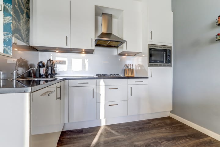 Photo 15 of Burgemeester Magneestraat 65-E