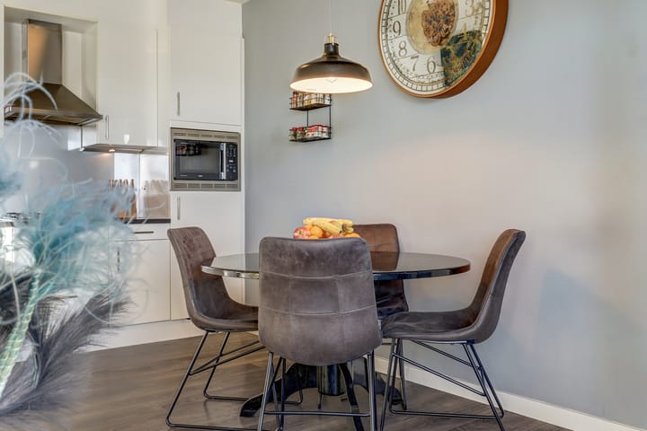 Photo 16 of Burgemeester Magneestraat 65-E