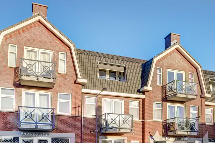 Photo 25 of Burgemeester Magneestraat 65-E