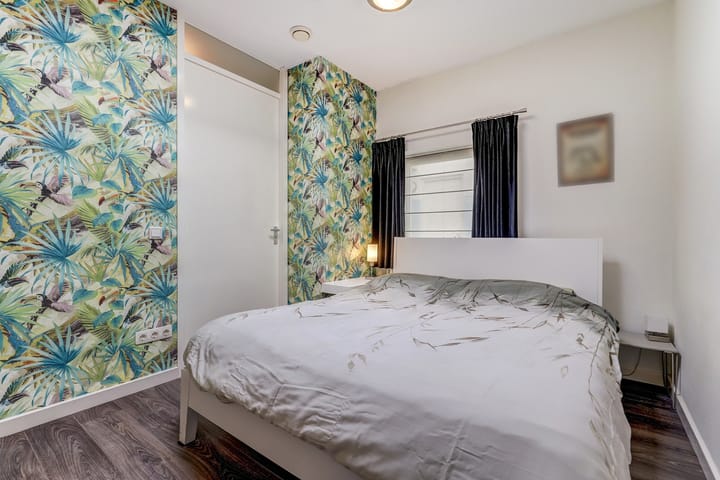 Photo 28 of Burgemeester Magneestraat 65-E