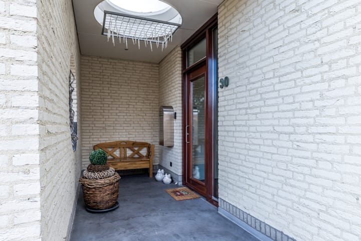 Photo 3 of Dorpstraat 30