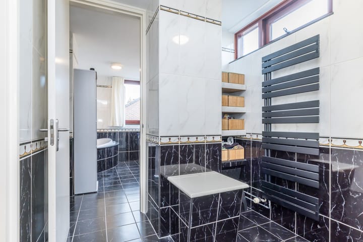 Photo 35 of Dorpstraat 30