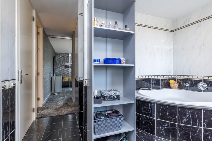 Photo 34 of Dorpstraat 30