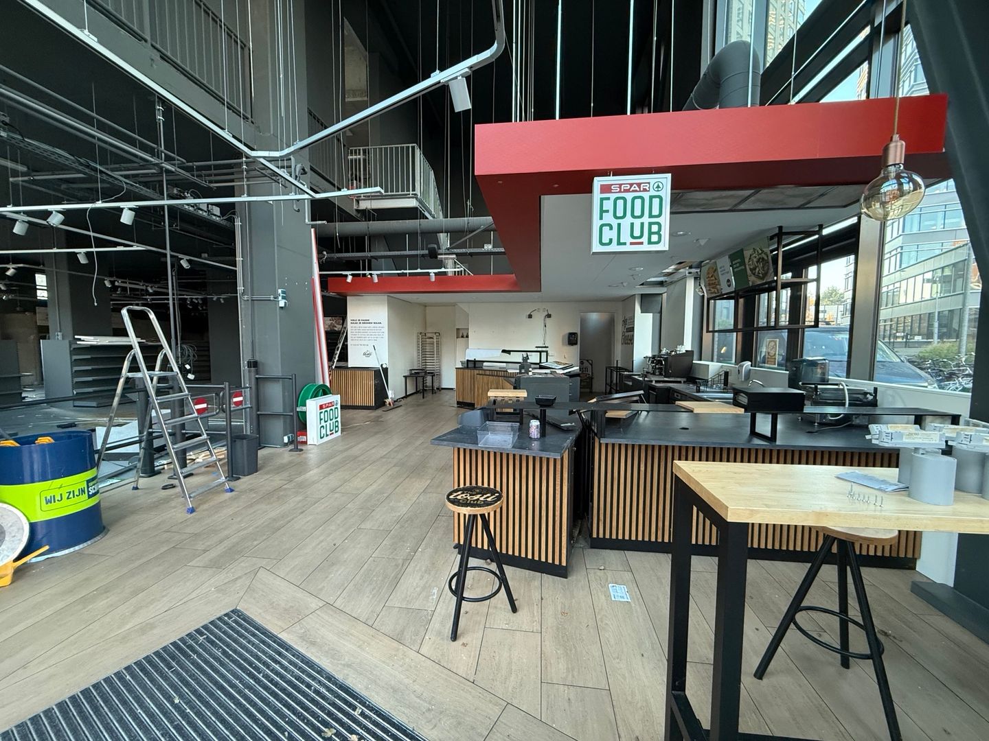 Bekijk foto 2 van Prinses Beatrixlaan 9