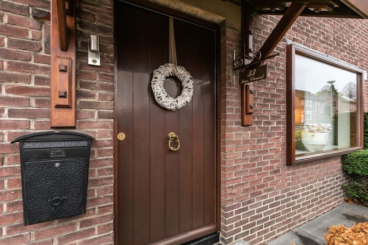 Photo 21 of Jonker Cluttstraat 33