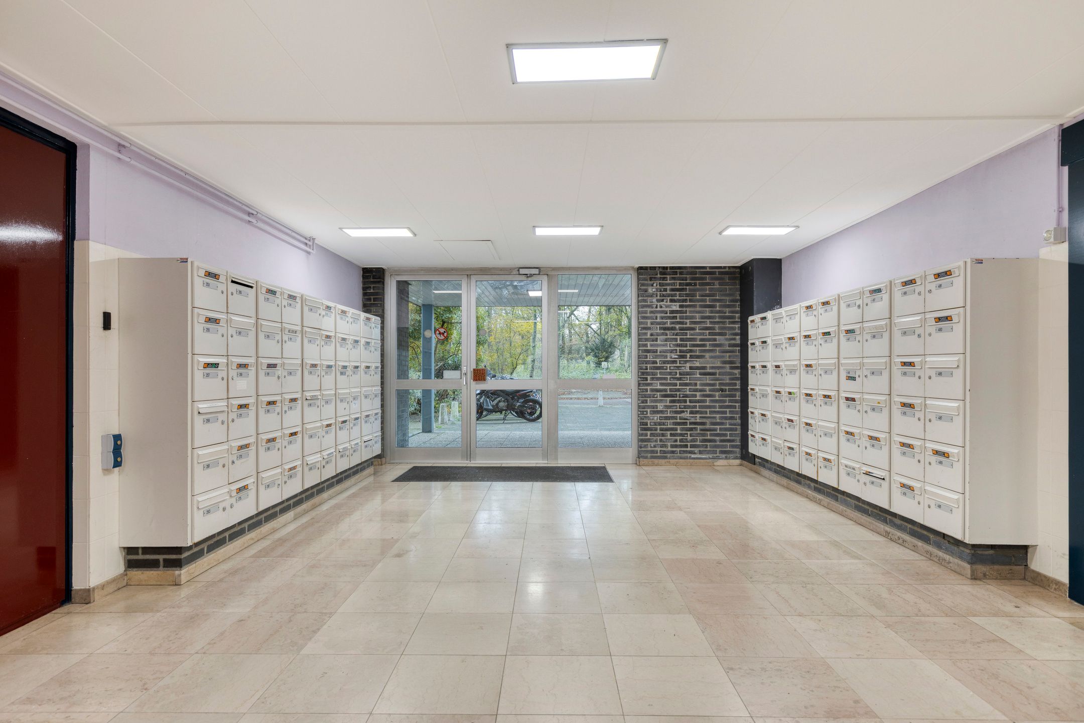 Photo 30 of Jan Vermeerstraat 417