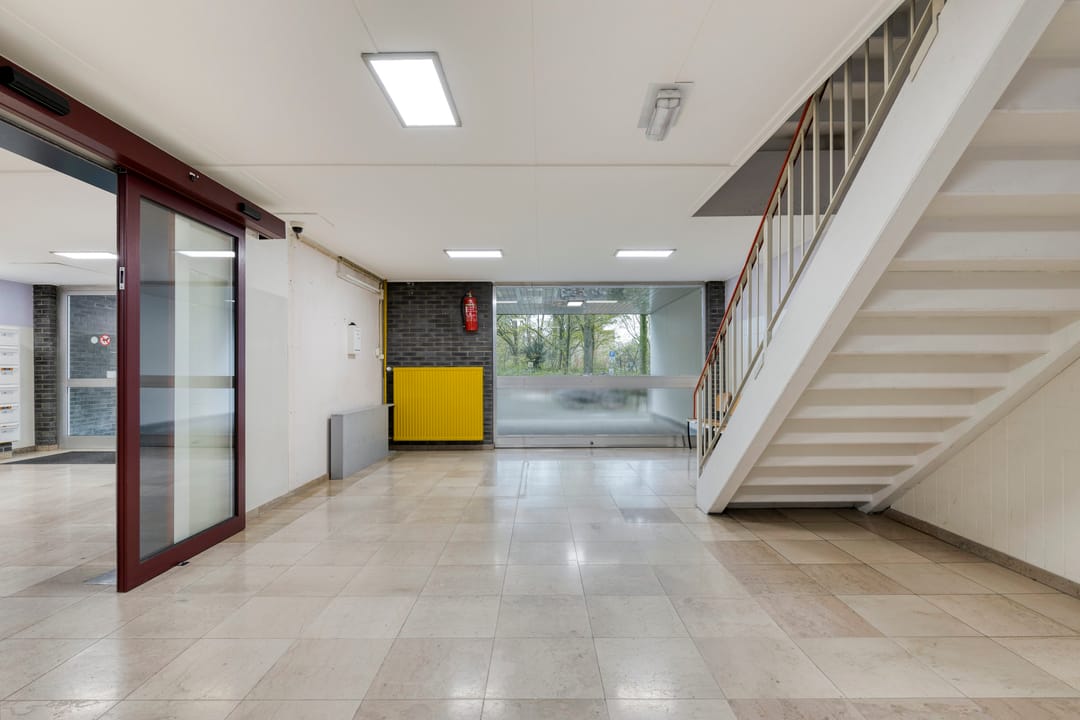 Photo 31 of Jan Vermeerstraat 417