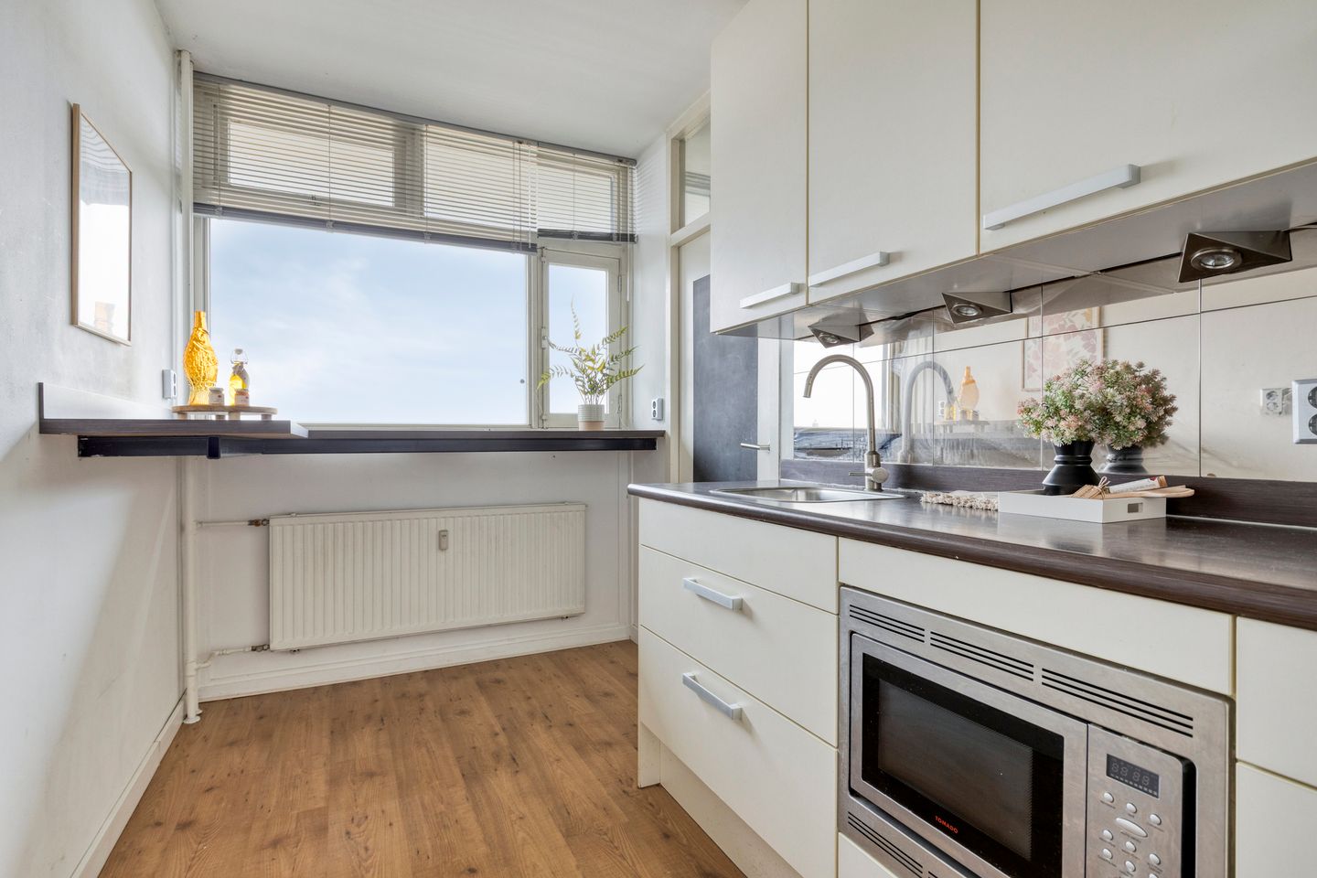 Photo 35 of Jan Vermeerstraat 417