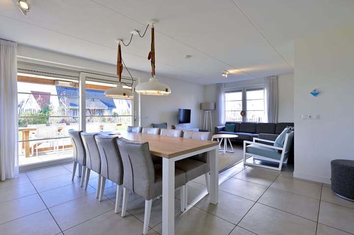 Foto 2 van Zeedijk 24-394