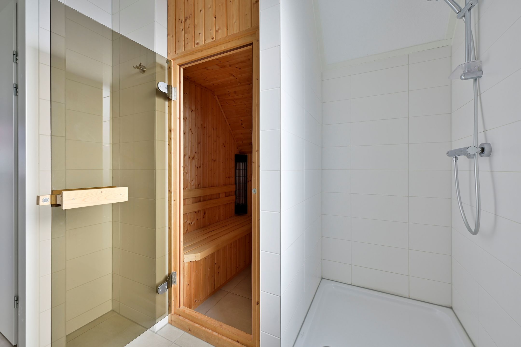 Foto 21 van Zeedijk 24-394