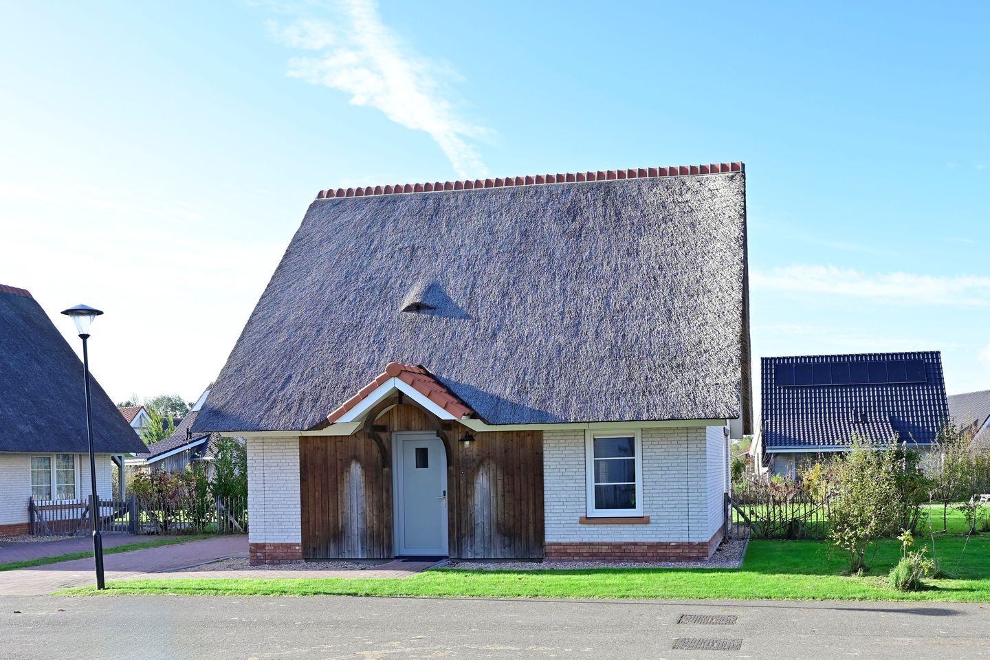 Foto 1 van Zeedijk 24-394