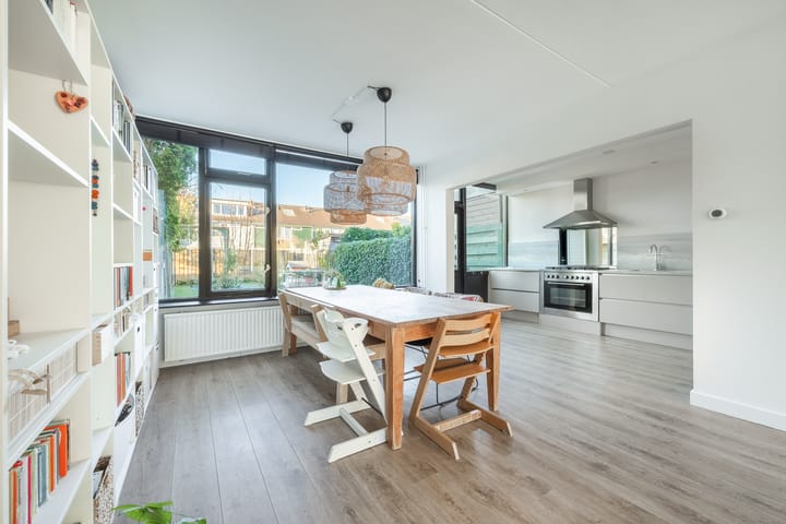 Photo 13 of Plantage 169